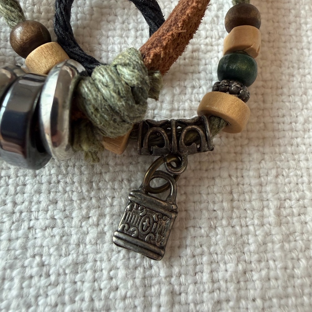 Multi-Color Beaded Bracelet Set - Picture 3 of 3